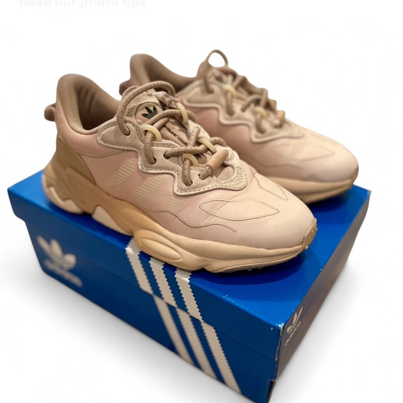 adidas Shoes - Adidas Ozweego Women’s Size 6 Pink, Beige 90s Y2K Style Chunky Athletic Sneakers